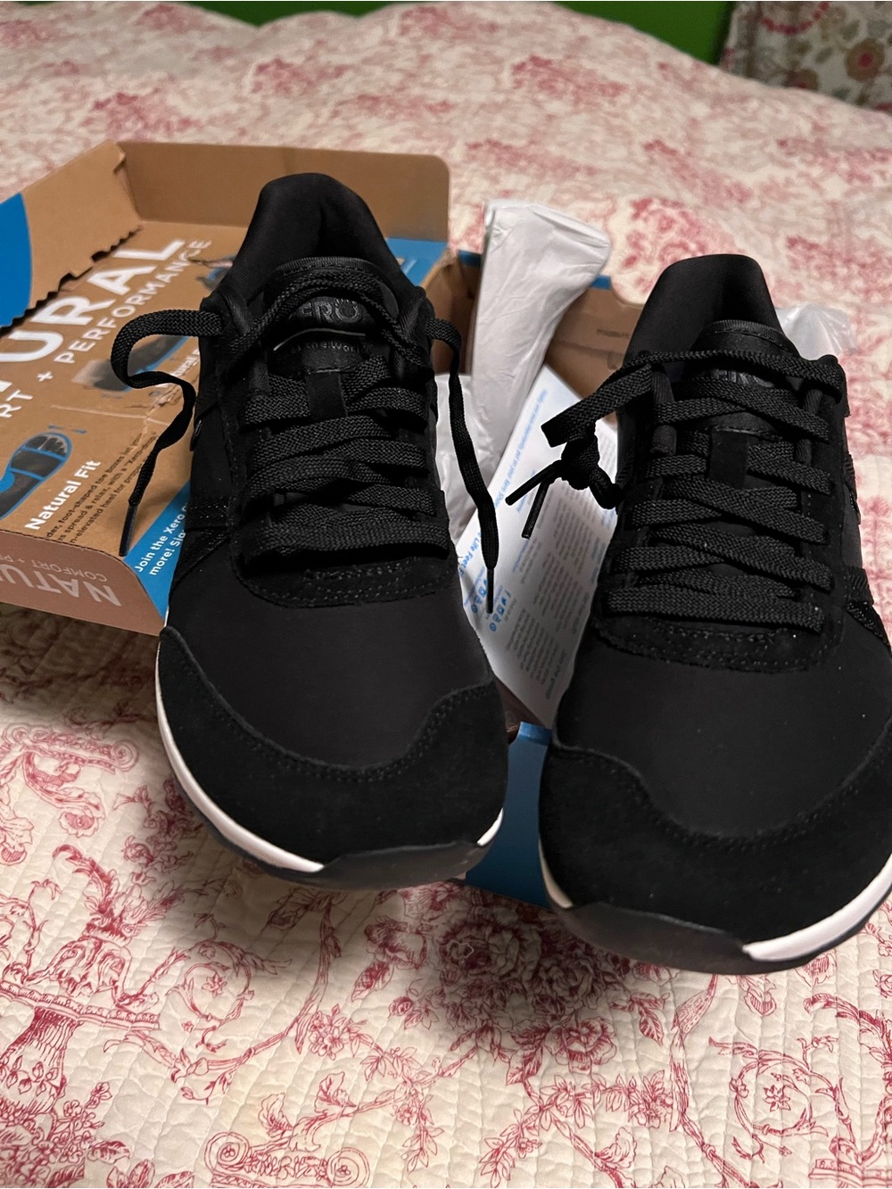 Women’s Xero Wynn athletic shoes - Black